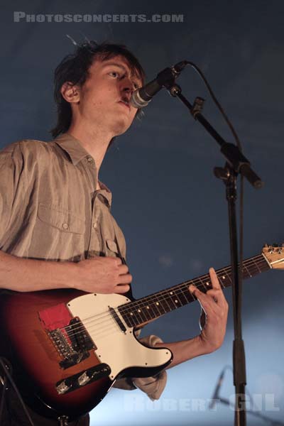 OUGHT - 2014-10-30 - PARIS - Grande Halle de La Villette - 